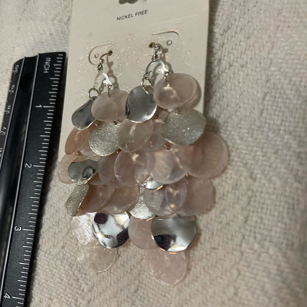 (BL)Bundle 4 Pair of Earrings,3 Silver/1 Gold Tone